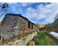 VENTA DE CABAÑA RURAL CON FINCA EN VEGA DE PAS