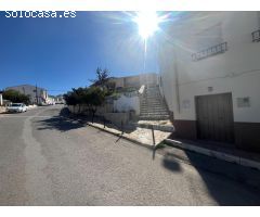 Casa de Pueblo en Venta en Villanueva de Tapia, Málaga