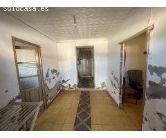 Casa de Pueblo en Venta en Villanueva de Tapia, Málaga
