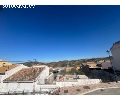Casa de Pueblo en Venta en Villanueva de Tapia, Málaga