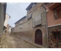 Casa de Pueblo en Venta en Peralta de Calasanz, Huesca