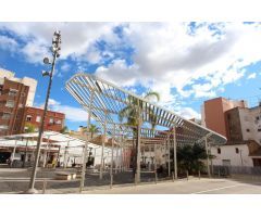 Edificio para rehabilitar y edificar en la mejor zona de Torrent