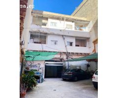 Edificio para rehabilitar y edificar en la mejor zona de Torrent
