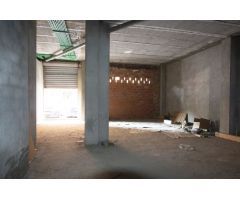 Venta Local diáfano en  zona Avenida al Vedat 