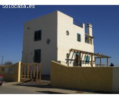 Villa independiente de lujo en primera linea de playa en Vera Playa