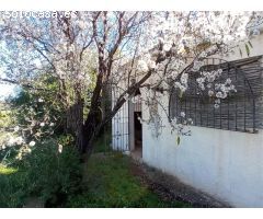 Encantador cortijo para reformar con terreno agrícola en Mojácar