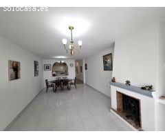 Ático de 2 dormitorios en Los Llanos II, Mojácar, con terraza, piscina y garaje