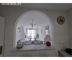 Ático de 2 dormitorios en Los Llanos II, Mojácar, con terraza, piscina y garaje
