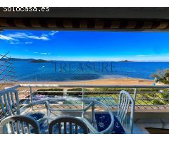 ¡Vive el sueño mediterráneo en este paraíso frente al mar!