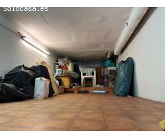 Garaje Cabinado con Altillo en el centro de Benidorm – Espacioso, Versátil e Ideal para Inversión