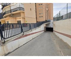 Garaje cabinado en venta en el centro de Benidorm – Seguro, cómodo y de fácil acceso