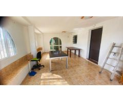 Casa de Pueblo en Venta en Villajoyosa, Alicante