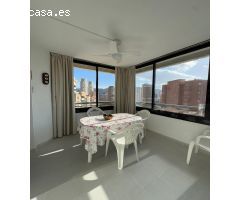 Luminoso Apartamento Reformado con Vistas al Mar a 4 Minutos de la Playa de Levante