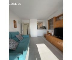 Luminoso Apartamento Reformado con Vistas al Mar a 4 Minutos de la Playa de Levante