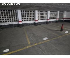 Plaza de Garaje en Alquiler en Benidorm – Céntrica, Cubierta y de Fácil Acceso
