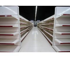 ¡Oportunidad única en Puebla de la Calzada! Local Comercial Totalmente Equipado