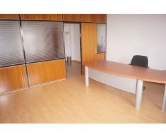 OFICINA EN ALQUILER AMUEBLADA