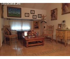 Chalet de Dos Plantas con Terreno - La Hoya, Lorca