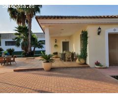 Chalet con piscina - Totana