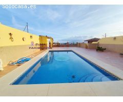 FANTASTICA CASA PAREADA CON PISCINA EN PUERTO DE LA TORRE