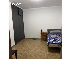 HABITACIÓN EN PUERTO DE LA TORRE, MÁLAGA.