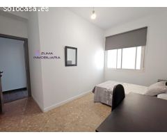 HABITACIÓN EN PUERTO DE LA TORRE, MÁLAGA.