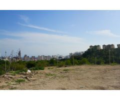 Terreno urbano en venta en Finestrat (Golf Bahía)