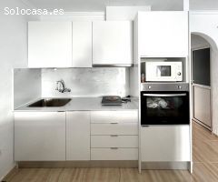 Adosado reformado con jardín privado en La Siesta, entre lagos y naturaleza