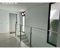 ???? ¡MODERNO APARTAMENTO A SOLO 3 KM DE LA PLAYA EN PILAR DE LA HORADADA! ????