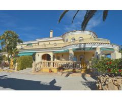 Villa de Lujo en Venta en El Albir / LAlbir, Alicante