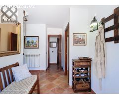 FANTÁSTICA CASA CON PISCINA Y JARDÍN RODEADA DE NATURA Y TRANQUILIDAD