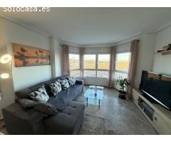 Apartamento con vistas al mar en Punta Prima