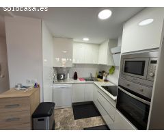 Apartamento con vistas al mar en Punta Prima