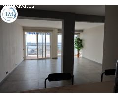 ? ¡Bienvenidos a vuestro próximo hogar frente al mar! ?