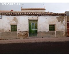 Exclusiva J[amp;]E Casa para reformar por completo