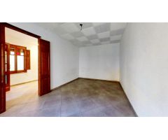 ¡Oportunidad única! Chalet en La Canonja con amplias estancias y gran parcela