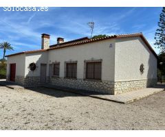 Chalet en Venta en Las bayas, Alicante