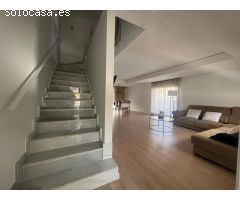 EXCELENTE CASA/CHALET PARA CREAR UN HOGAR CON TODAS LAS COMODIDADES Y LUJOS