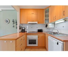 Altos de la Bahía VII, Adosado en esquina listo para entrar a vivir con jardín y terraza acristalada