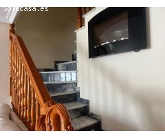 ¡EXCLUSIVO DE EASYHOME! CASA ADOSADA DE 3 DORMITORIOS DE 120 M² EN SANTA POLA (ALICANTE), AMPLIO SÓT