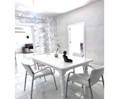 Amplia casa en venta en Villaverde del río