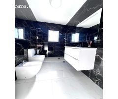 Amplia casa en venta en Villaverde del río
