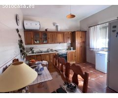 Chalet en venta en El Garrobo, 3 dormitorios