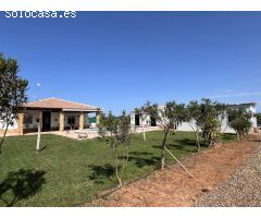 Chalet a la venta en La Algaba