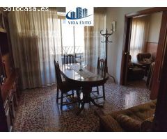 CASA EN TORREDELCAMPO