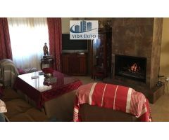 CHALET EN LA YEDRA