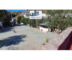 CASA EN PUENTE TABLAS