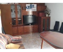 PISO EN EL POLIGONO DEL VALLE