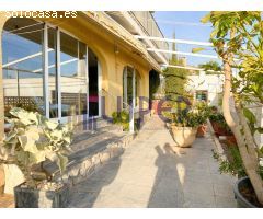 Chalet en Venta en Mutxamel, Alicante