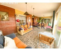 Chalet en Venta en Mutxamel, Alicante